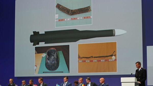 La presentación de los resultados de la investigación del siniestro del avión MH17 - Sputnik Mundo