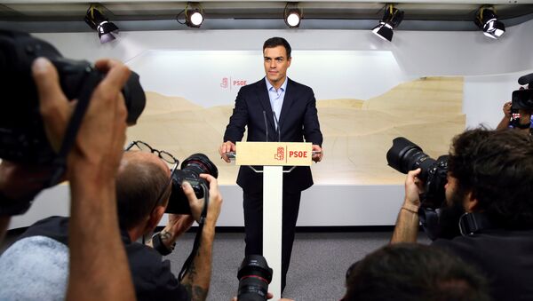 Pedro Sánchez, el líder del PSOE - Sputnik Mundo