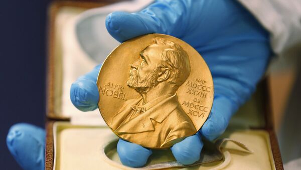 Nobel Prize medal - Sputnik Mundo