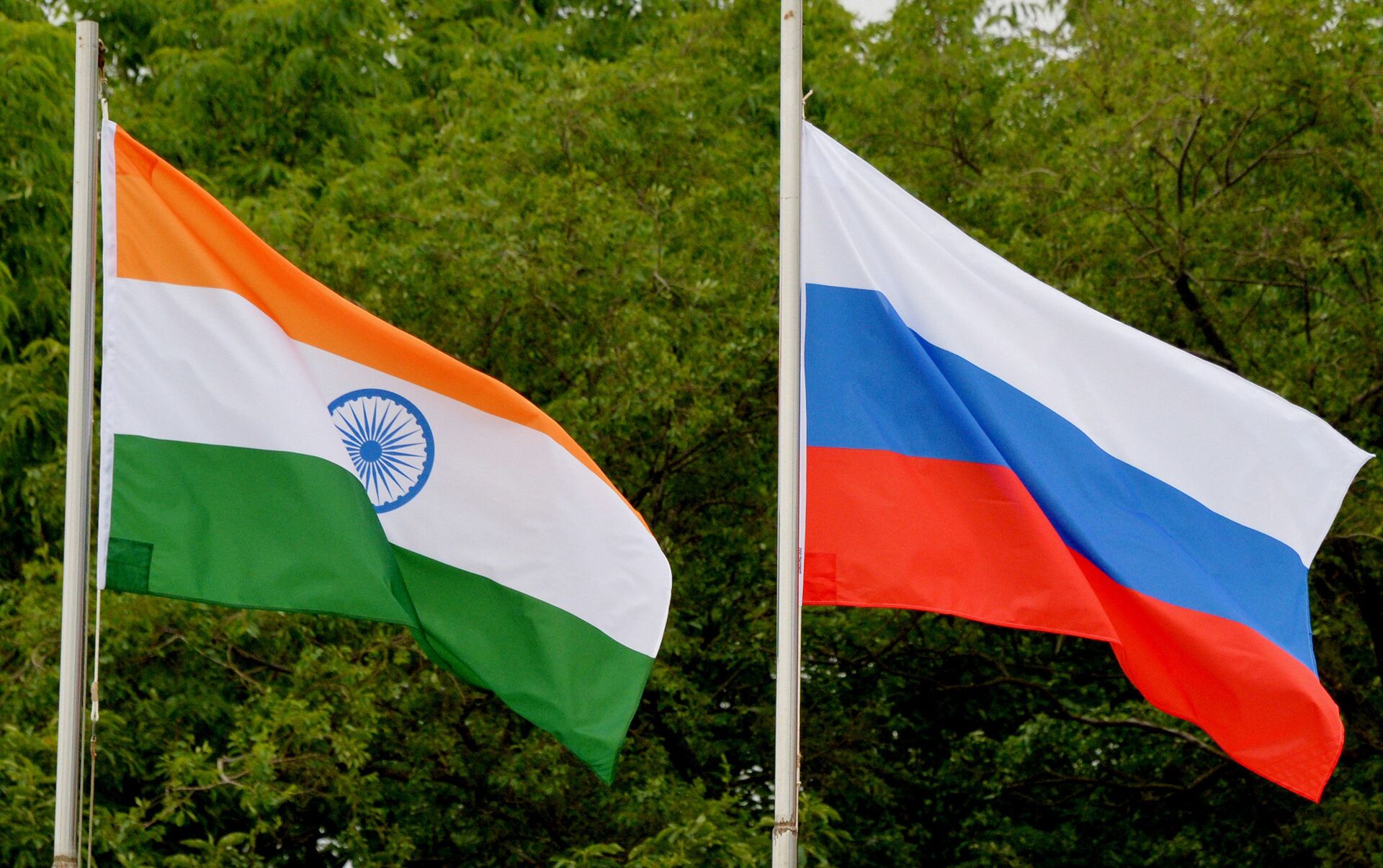 Россия индия морем. Флаги РФ И Индия. Индия и Россия сотрудничество. Россия и Индия Дружба.