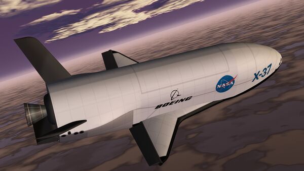 El Boeing X-37 (ilustración) - Sputnik Mundo