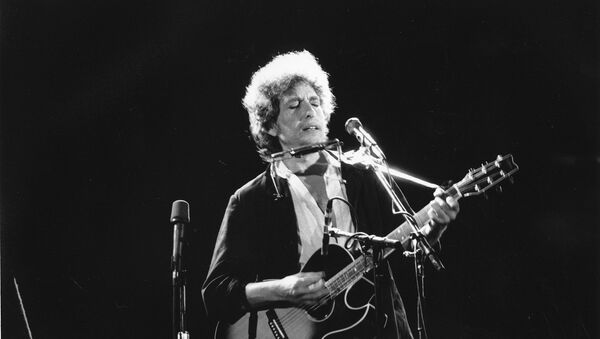 Bob Dylan, músico estadounidense - Sputnik Mundo