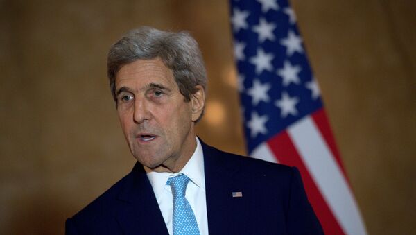 US Secretary of State John Kerry speaks at a joint press conference after a meeting on the situation in Syria at Lancaster House in London - Sputnik Mundo