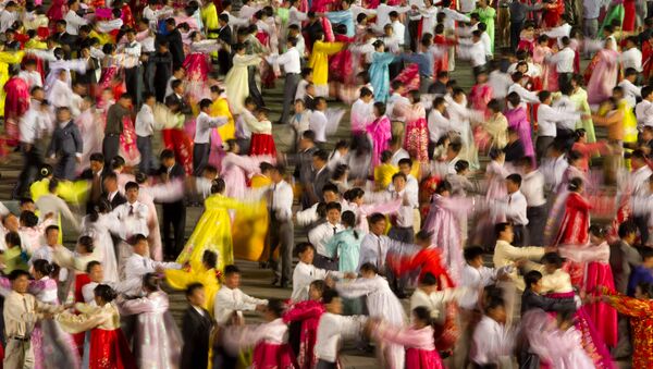 Baile tradicional norcoreano (archivo) - Sputnik Mundo