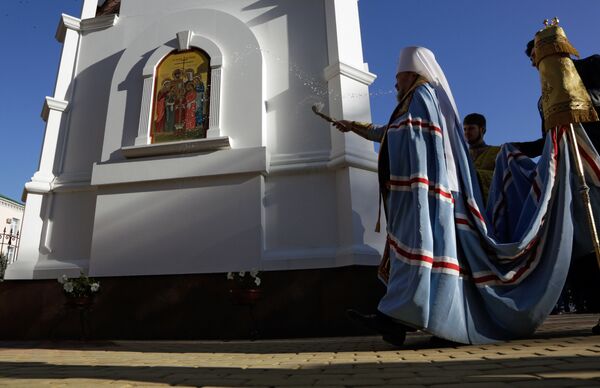 Natalia Poklónskaya acude a la apertura de una capilla en Crimea Natalia Poklónskaya acude a la apertura de una capilla en Crimea - Sputnik Mundo