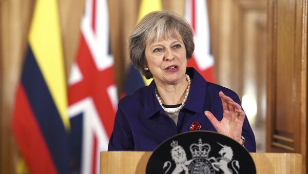Theresa May, primera ministra de Reino Unido - Sputnik Mundo