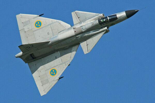 El sueco Saab AJS-37 Viggen, el primer caza moderno de configuración 'canard' El sueco Saab AJS-37 Viggen, el primer caza moderno de configuración 'canard' - Sputnik Mundo