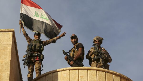 Fuerzas especiales iraquíes en las inmediaciones de Mosul, 21 de octubre de 2016 - Sputnik Mundo