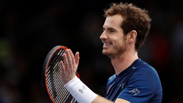 El tenista Andy Murray corrige el desliz sexista de un periodista en Wimbledon - Sputnik Mundo