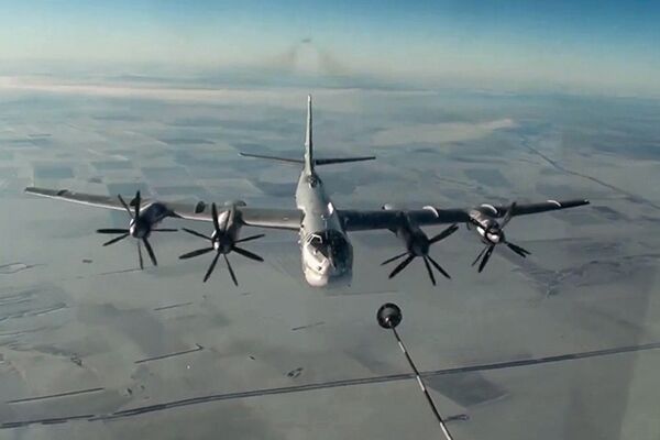 Borrar de la faz de la Tierra: la aviación rusa ataca a los terroristas en Siria Borrar de la faz de la Tierra: la aviación rusa ataca a los terroristas en Siria - Sputnik Mundo