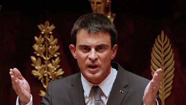 Ex primer ministro francés Manuel Valls - Sputnik Mundo