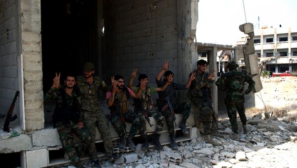 Jóvenes soldados del Ejército sirio - Sputnik Mundo