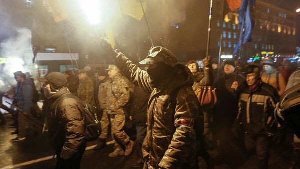 Una marcha de los activistas en Kiev - Sputnik Mundo