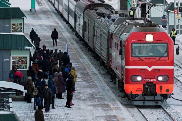 9.600 km de sueños sobre raíles: el Ferrocarril Transiberiano cumple 100 años - Sputnik Mundo