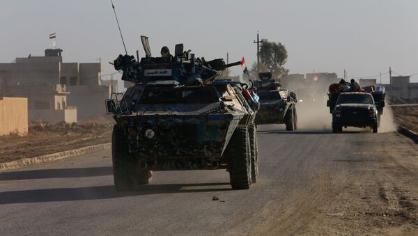 Militares iraquíes en las afueras de Mosul - Sputnik Mundo