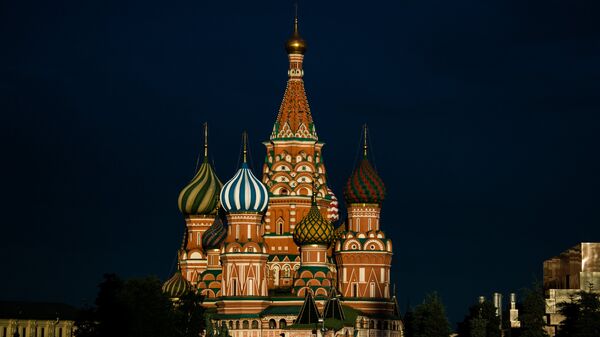 La catedral de San Basilio, en la Plaza Roja de Moscú - Sputnik Mundo