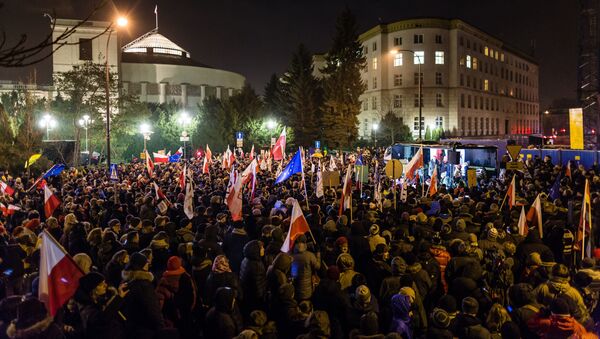 Manifestaciones en Varsovia - Sputnik Mundo