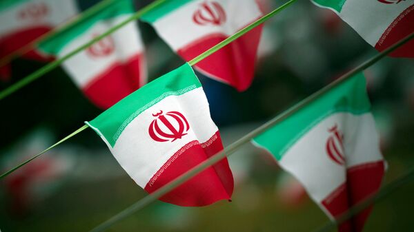 Banderas de Irán (archivo) - Sputnik Mundo