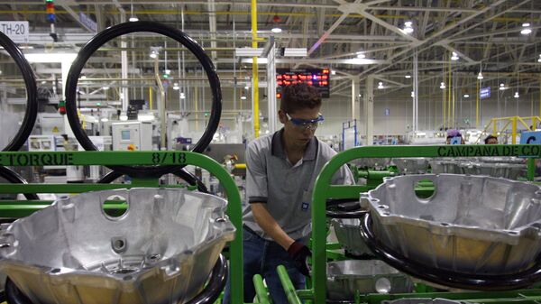 Una planta de General Motors en México - Sputnik Mundo