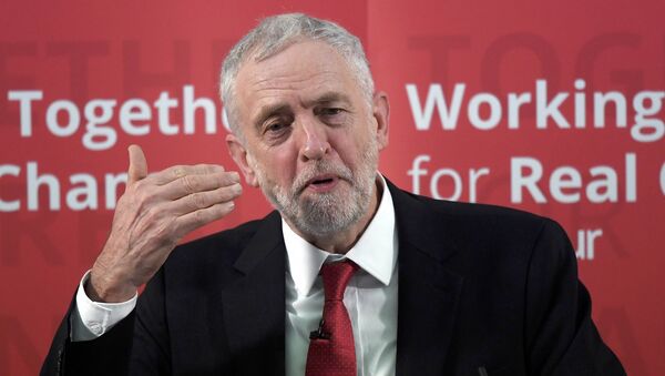 Jeremy Corbyn, líder laborista británico - Sputnik Mundo
