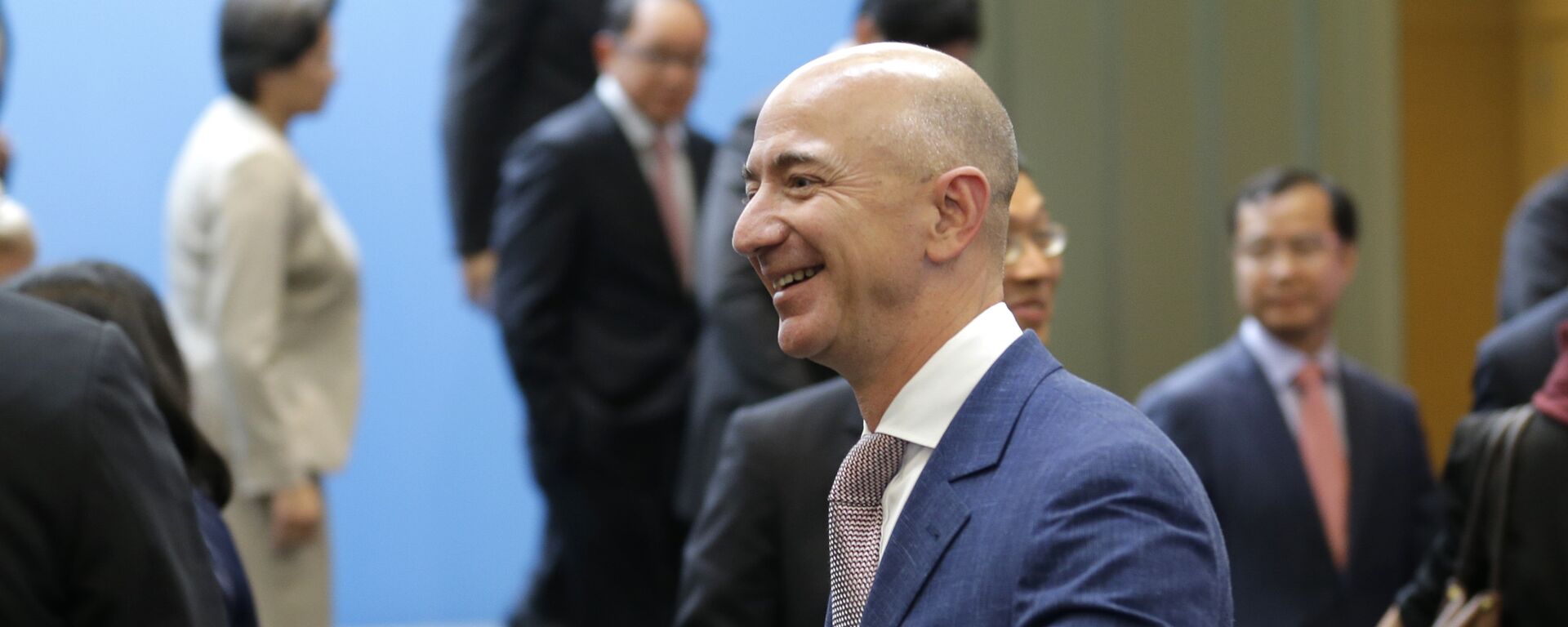 Amazon.com CEO Jeff Bezos - Sputnik Mundo, 1920, 14.06.2021