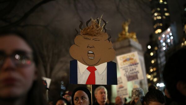 Protestas contra Trump antes de su investidura - Sputnik Mundo