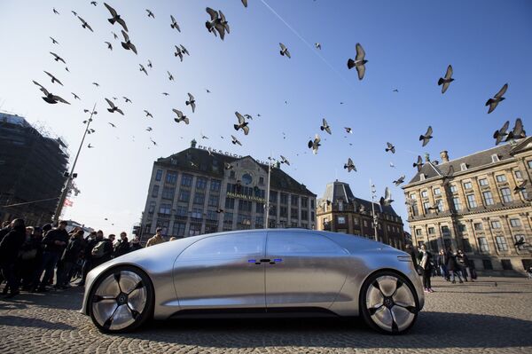 Cuando el chofer es un robot: transporte sin conductor - Sputnik Mundo