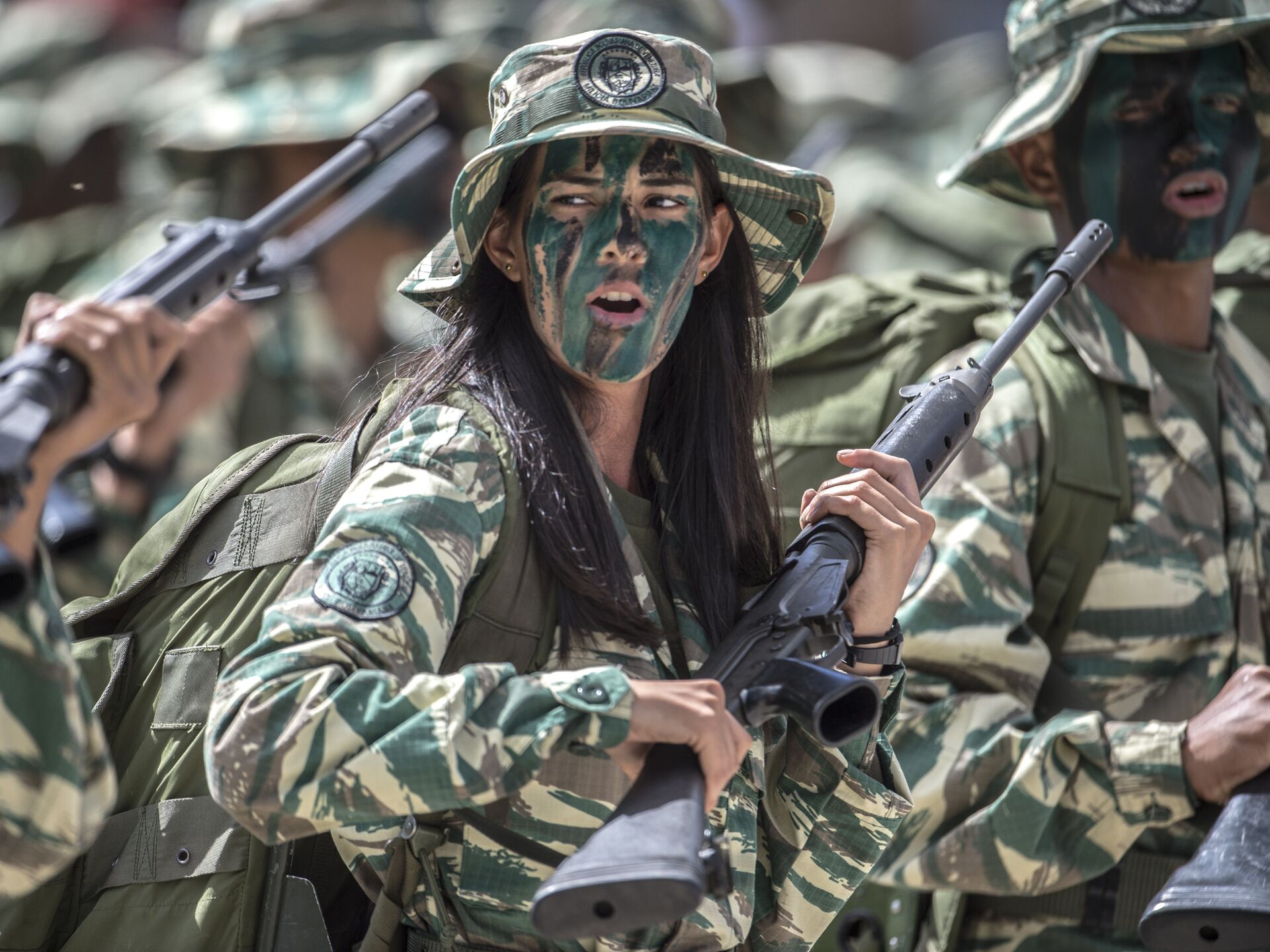 Кубинские военные. Армия Венесуэлы. Форма армии Венесуэлы. Армии Латинской Америки. Венесуэльские военные.