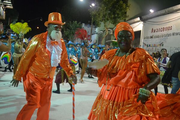 Desfile de Llamadas en Montevideo Desfile de Llamadas en Montevideo - Sputnik Mundo