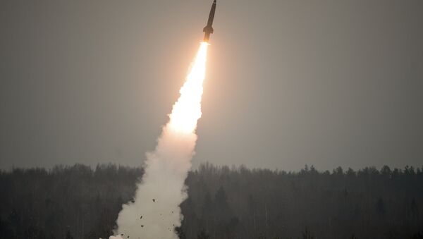 Lanzamiento de un misil ruso (imagen referencial) - Sputnik Mundo