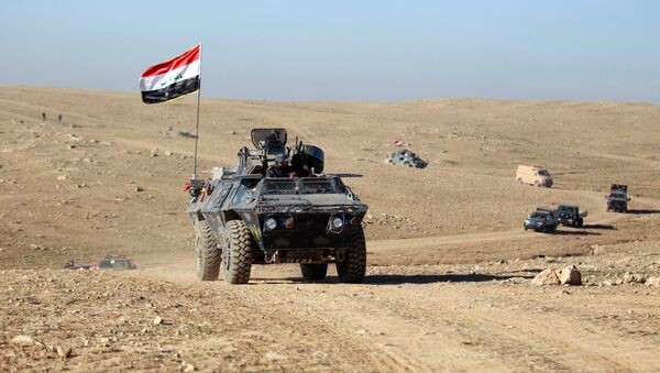 Iraqi security forces advance towards the south of Mosul, Iraq - Sputnik Mundo