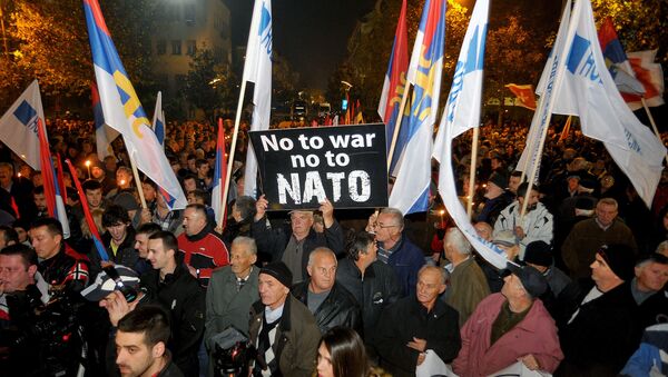 Protestas contra la adhesión de Montenegro a la OTAN en Podgorica, 12 de diciembre de 2015. - Sputnik Mundo