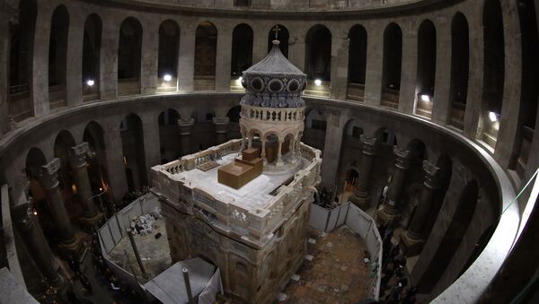 La restaurada capilla de la Tumba Vacía en el templo del Santo Sepulcro - Sputnik Mundo