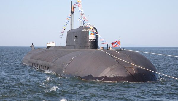 Submarino nuclear Omsk de proyecto 949A Antéi - Sputnik Mundo