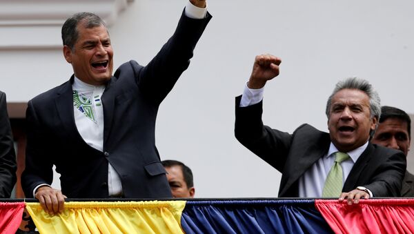 Expresidente de Ecuador, Rafael Correa el actual presidente Lenin Moreno - Sputnik Mundo