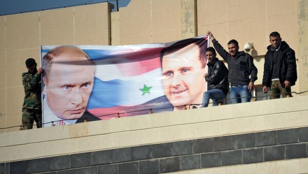 Imagen del presidente ruso, Vladímir Putin, y su homólogo sirio, Bashar Asad (archivo) - Sputnik Mundo