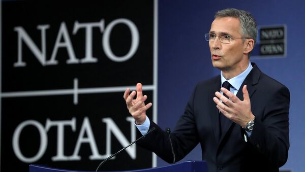 NATO Secretary General Jens Stoltenberg holds a news conference during a NATO foreign ministers meeting at the Alliance's headquarters in Brussels, Belgium - Sputnik Mundo