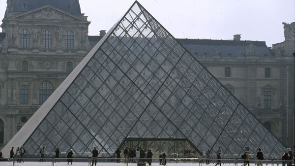 Museo del Louvre  - Sputnik Mundo