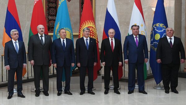 Los altos representantes de los países miembros de OTSC - Sputnik Mundo