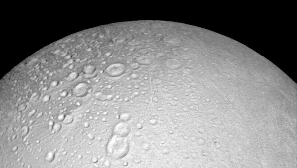 Encélado, la luna de Saturno - Sputnik Mundo