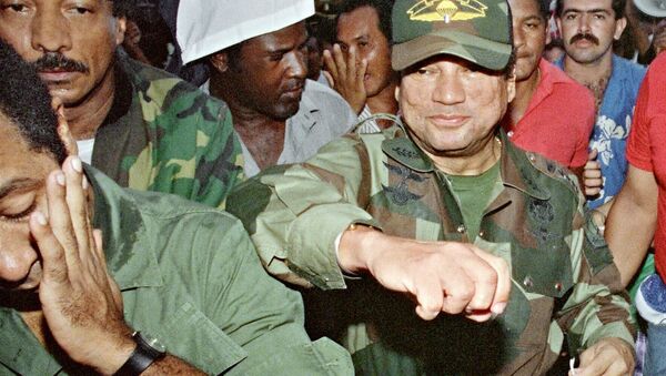 Exdictador panameño, Manuel Noriega en 1989 (archivo) - Sputnik Mundo