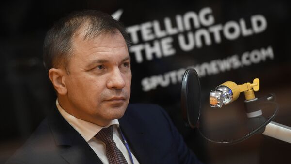Andréi Mélnikov, ministro de Desarrollo Económico de Crimea, durante su entrevista con Sputnik - Sputnik Mundo