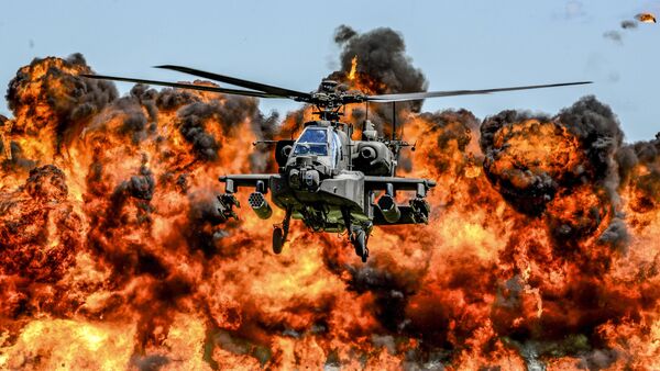Helicóptero AH-64 Apache - Sputnik Mundo