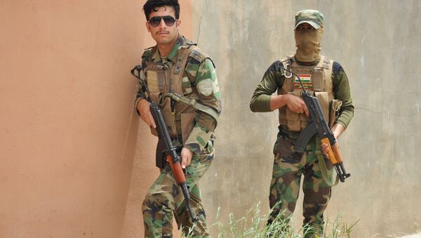Soldados de las fuerzas del Kurdistán iraquí - Sputnik Mundo