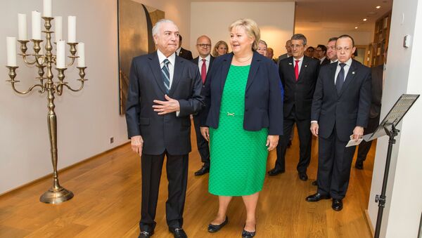La primera ministra de Noruega, Erna Solberg en su encuentro con el presidente brasileño Michel Temer - Sputnik Mundo