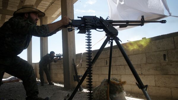 Unidades de Protección Popular (YPG) en Al Raqa - Sputnik Mundo