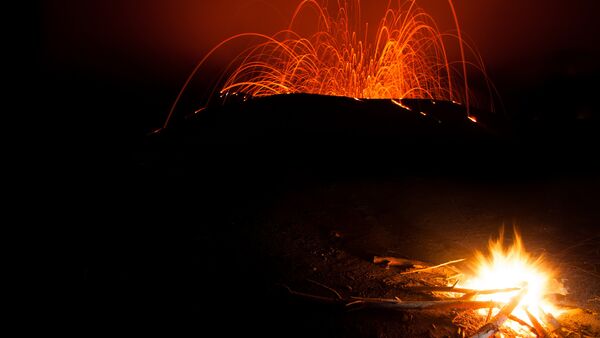 Una erupción del volcán Yasur, Vanuatu - Sputnik Mundo