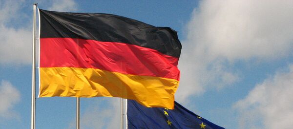 Las banderas de Alemania y la UE Las banderas de Alemania y la UE - Sputnik Mundo