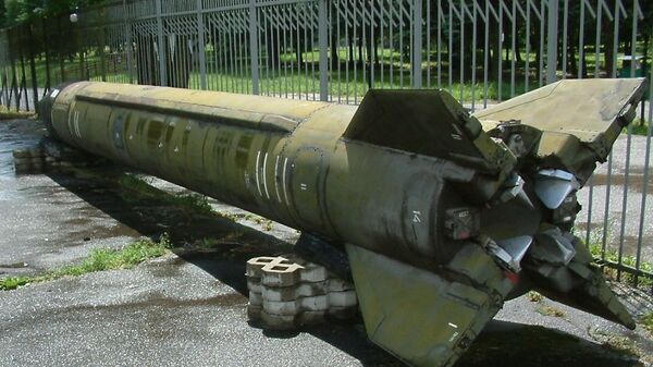El misil balístico soviético R-17 (Scud) - Sputnik Mundo