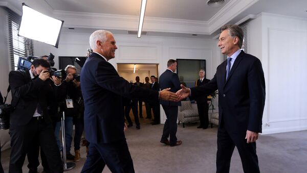 Presidente de Argentina, Mauricio Macri, y vicepresidente de EEUU, Mike Pence - Sputnik Mundo